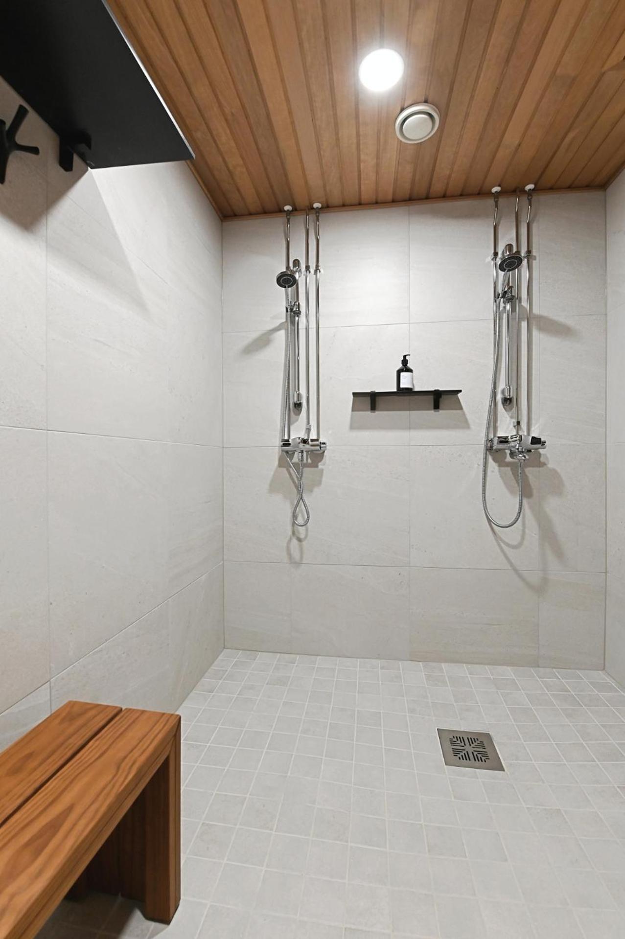 Levin Alppitalot Alpine Chalets Deluxe Rum bild